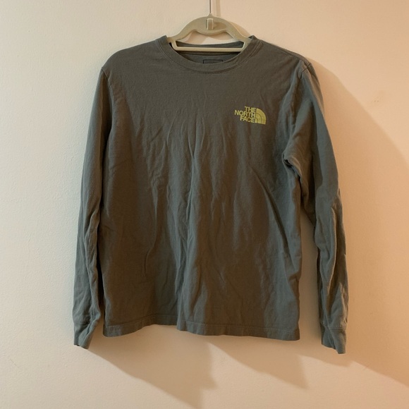 The North Face Other - North Face grey long sleeve tee shirt size medium